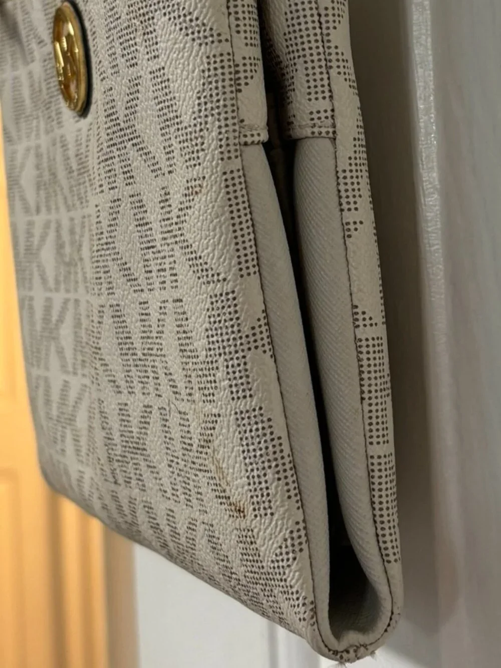 Michael Kors classic mk